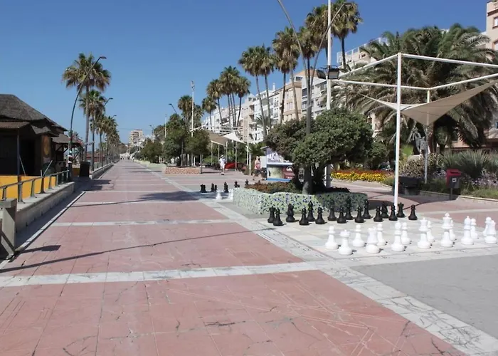 Luxurious Penthouse With Jacuzzi And Panoramic Sea Views Lägenhet