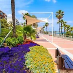 Luxurious Penthouse With Private Jacuzzi, Sea Views And Big Terras Apartment *