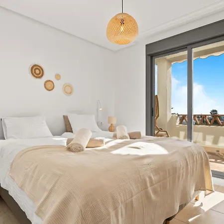 Apartamento Luxurious Penthouse With Jacuzzi And Panoramic Sea Views