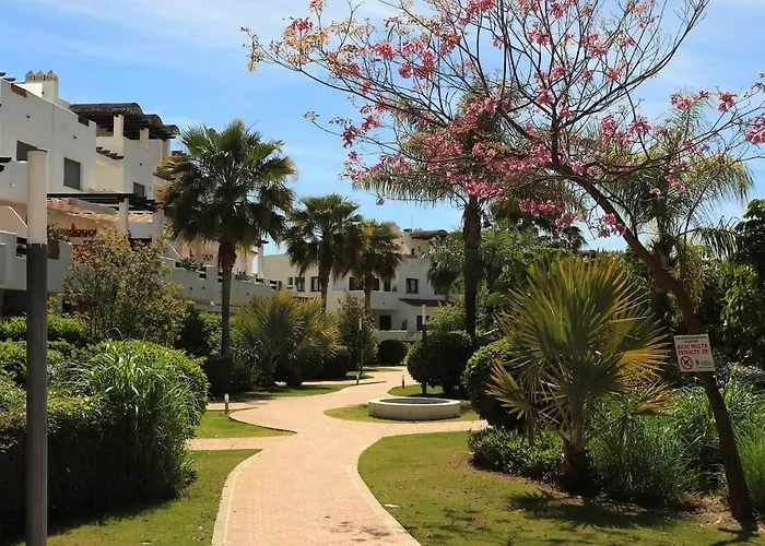 Apartment Luxurious Penthouse With Jacuzzi And Panoramic Sea Views Estepona