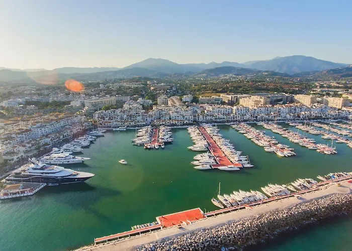 Apartment Luxurious Penthouse With Jacuzzi And Panoramic Sea Views *